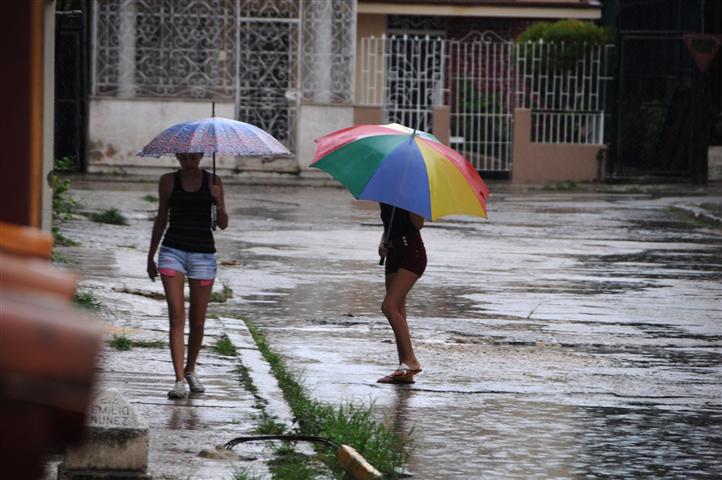 lluvias-de-gran-intensidad-azotaron-extremo-occidental-cubano