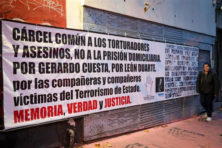 memoria-y-alerta-en-uruguay-por-aniversario-de-golpe-estado