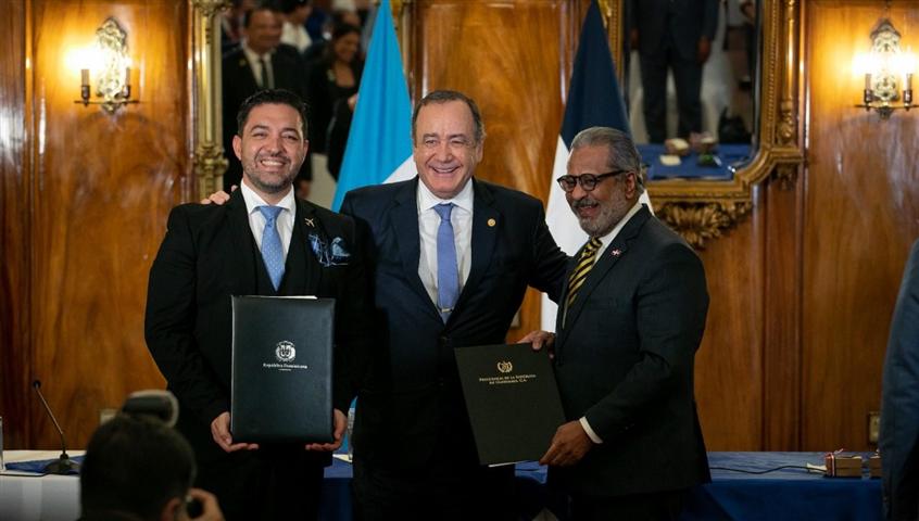 guatemala-y-republica-dominicana-fortalecen-conectividad-aerea