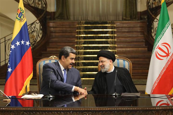 Irán y Venezuela ratifican voluntad de ampliar nexos de cooperación