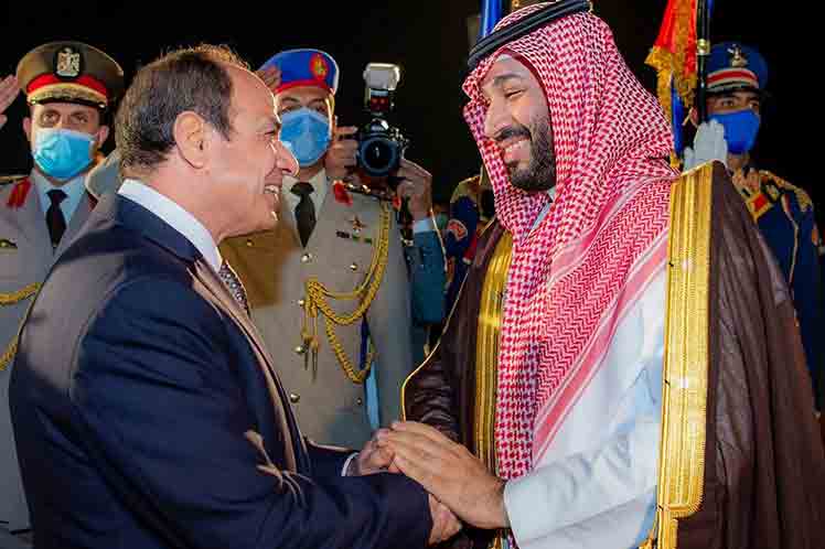 egipto-y-arabia-saudita-firman-acuerdos-multimillonarios
