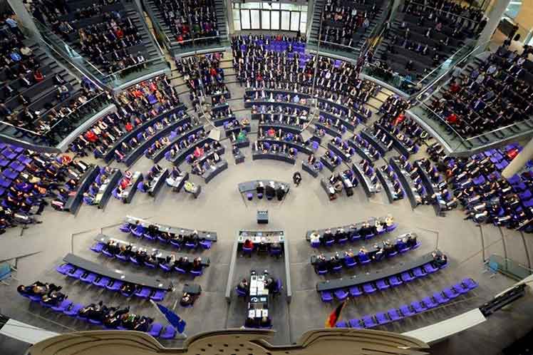 parlamento-aleman-aprueba-enmienda-para-aumentar-gasto-militar