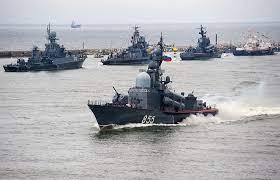 realiza-maniobras-la-flota-rusa-del-baltico