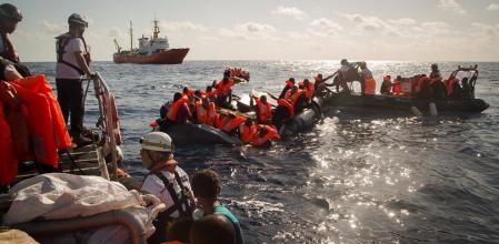 rescate de migrantes en el Mediterraneo