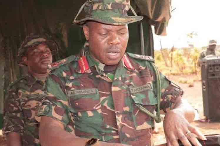 presidenta-de-tanzania-renueva-jefatura-militar