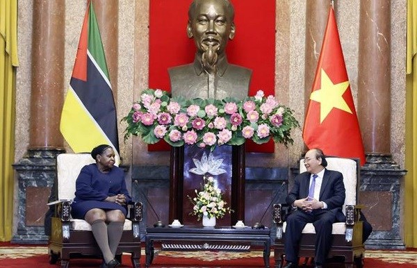 Vietnam, MOzambique, relaciones