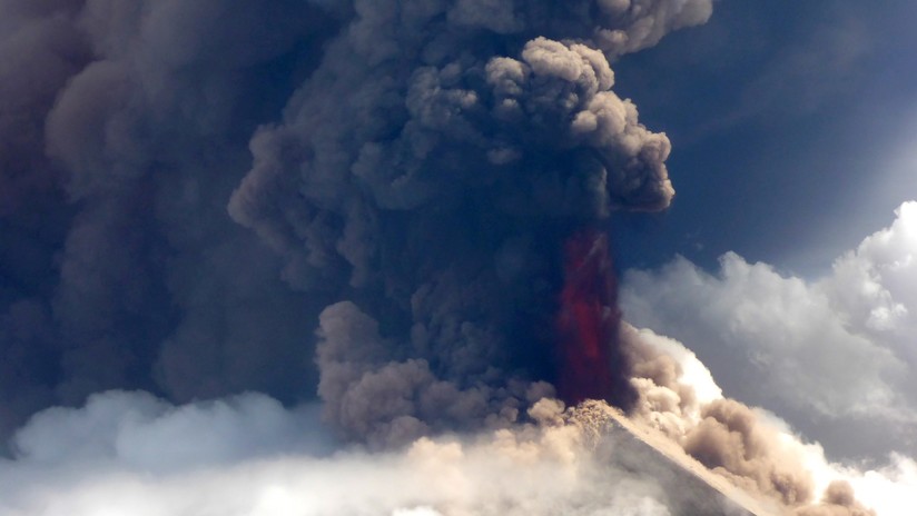 volcan en Papua Nueva Guinea