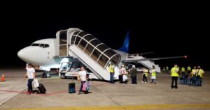 Cuba-Miami-vuelos-aeropuerto-Abel-Santamaría-1