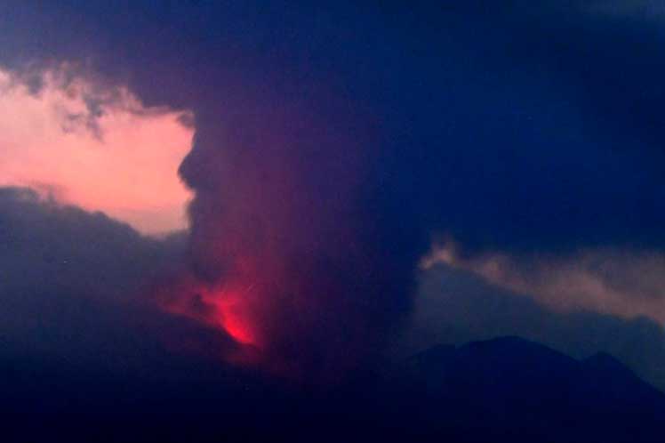 Japón-volcán-Sakurajima-alerta