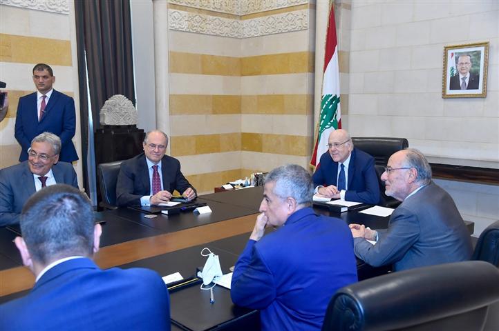  gobierno-libanes-acordo-trato-igual-a-empleados-publicos