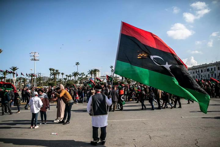 masivas-protestas-sacuden-a-libia-en-respuesta-a-crisis-nacional