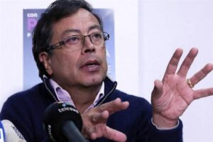 presidente-colombiano-anuncia-reforma-policial-durante-su-gobierno