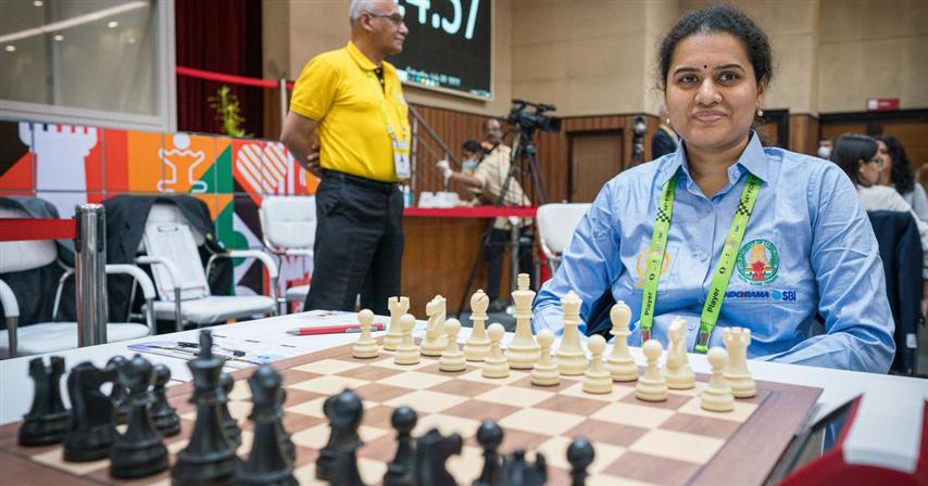 india-lider-solitario-en-seccion-femenina-de-44-olimpiada-de-ajedrez