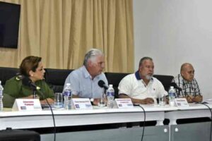 cuba-recibe-una-veintena-de-donaciones-para-enfrentar-incendio