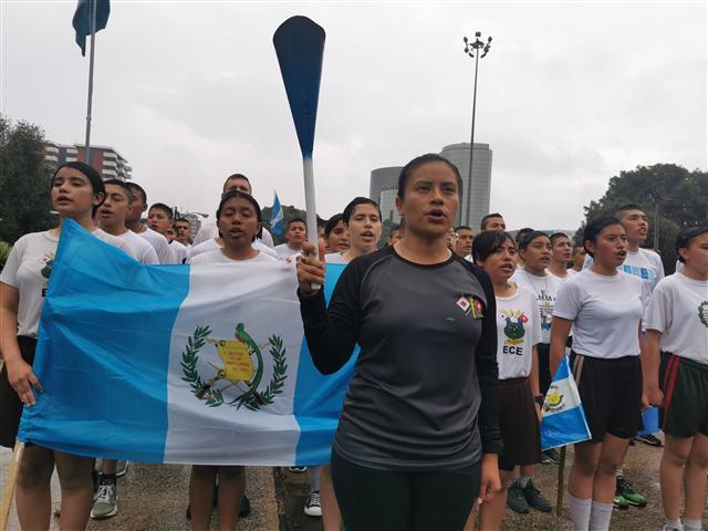  antorcha-centroamericana-por-la-paz-y-la-libertad-arde-en-guatemala