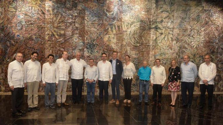 Dialogos de paz entre Gobierno de Colombia y ELN