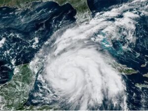 cuba-en-alerta-ante-azote-del-huracan-ian