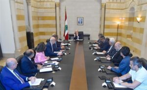 gobierno-interino-de-libano-sortea-crisis-economica-en-sector-publico