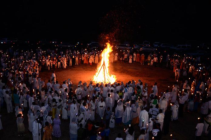cristianos-celebran-el-festival-meskel-en-etiopia