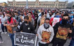 violentos-no-lograron-perturbar-marcha-en-mexico-por-ayotzinapa