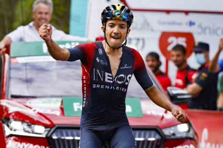 colombiano-carapaz-gano-duodecima-etapa-de-la-vuelta