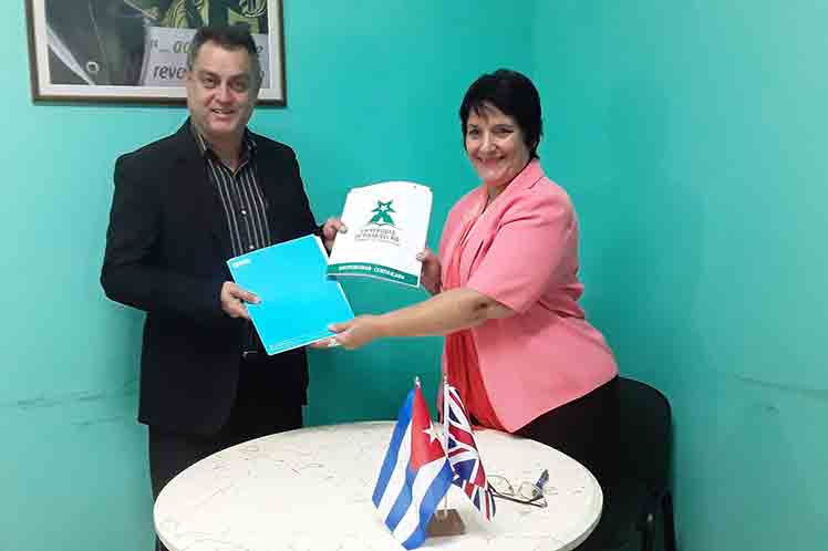 universidad-de-cuba-y-british-council-firmaron-acuerdo-academico