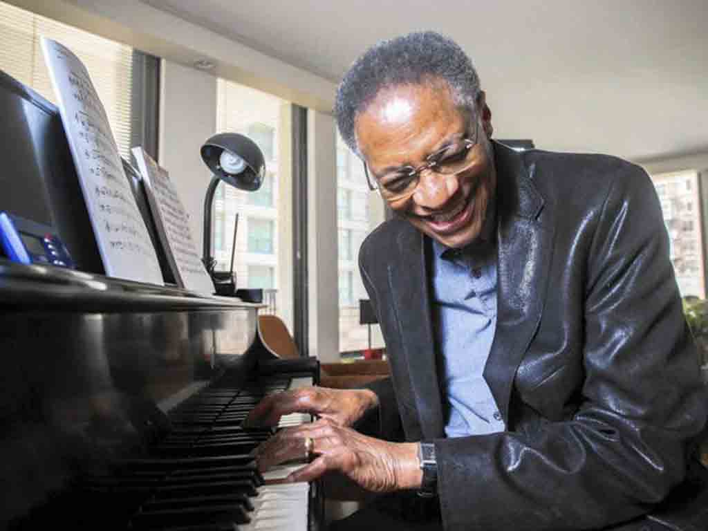 pianista-de-jazz-de-eeuu-ramsey-lewis-fallecio-a-los-87-anos
