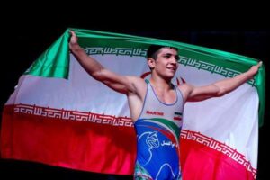 luchador-irani-por-primer-titulo-en-mundial-juvenil-de-pamplona
