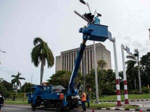 cuba-avanza-en-recuperacion-de-servicio-electrico-afectado-por-ian-2