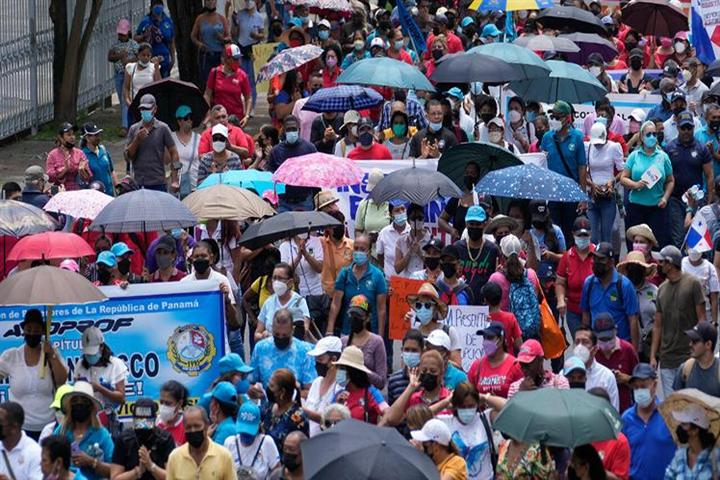 manifestaciones-sociales-preludio-de-fiestas-patrias-en-panama