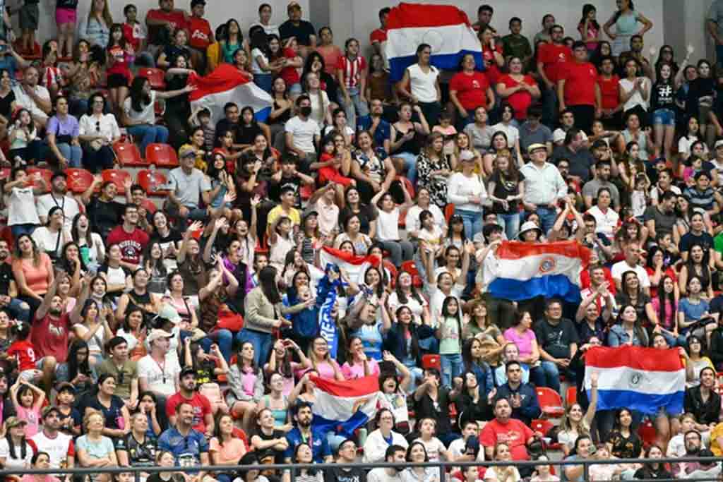 llegan-a-paraguay-unos-23-mil-aficionados-a-juegos-regionales