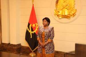 vicepresidenta-de-angola-partio-para-cop27-en-egipto