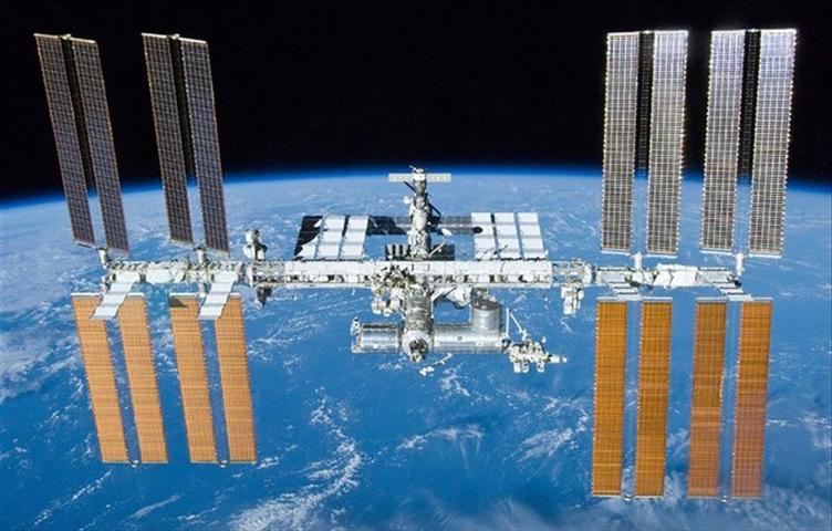 cosmonautas-rusos-saldran-al-espacio-para-realizar-reparaciones