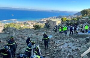 socorristas-italianos-buscan-desaparecidos-tras-tormenta-en-isquia