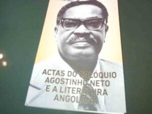 libro-y-muestra-documental-sobre-neto-en-angola
