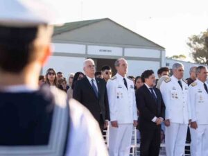 rindieron-tributo-a-tripulantes-de-submarino-argentino-ara-san-juan