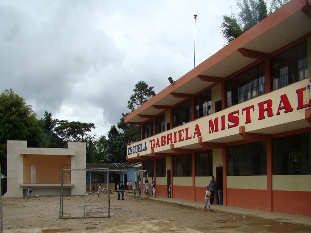 escuela-gabriela-mistral