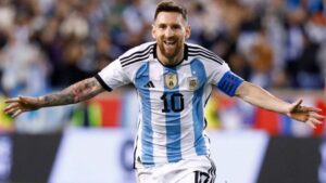 messi-a-semifinal-mundial-con-la-luz-de-maradona