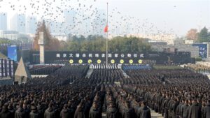 china-llama-a-la-paz-al-homenajear-victimas-de-masacre