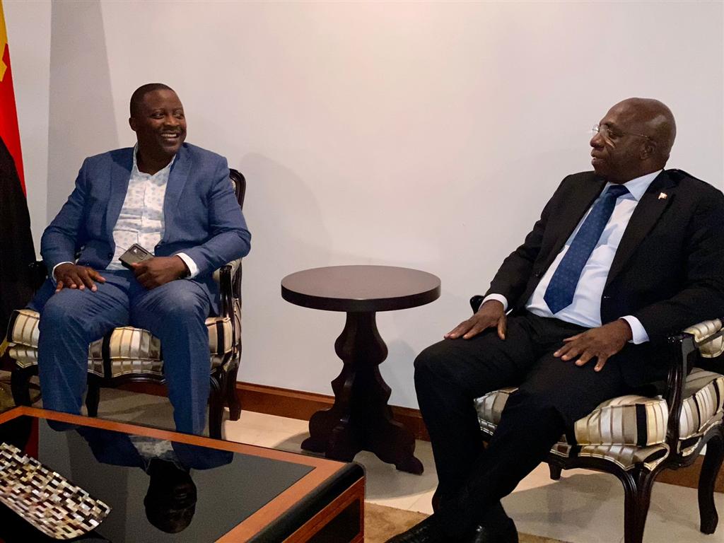 esperan-llegada-a-angola-de-presidente-zambiano