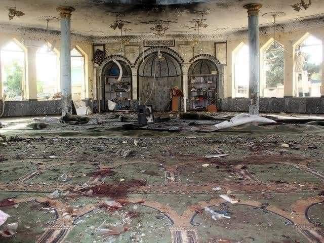 ataque mezquita pakistan