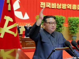 pyongyang-confirma-estrategia-de-defensa-en-pleno-partidista