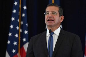 exonera-oficina-de-contralor-electoral-a-gobernante-puertorriqueno