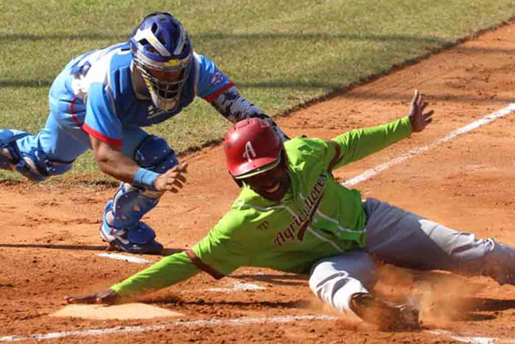 beisbol-cubano-agricultores-forzo-regreso-a-granma