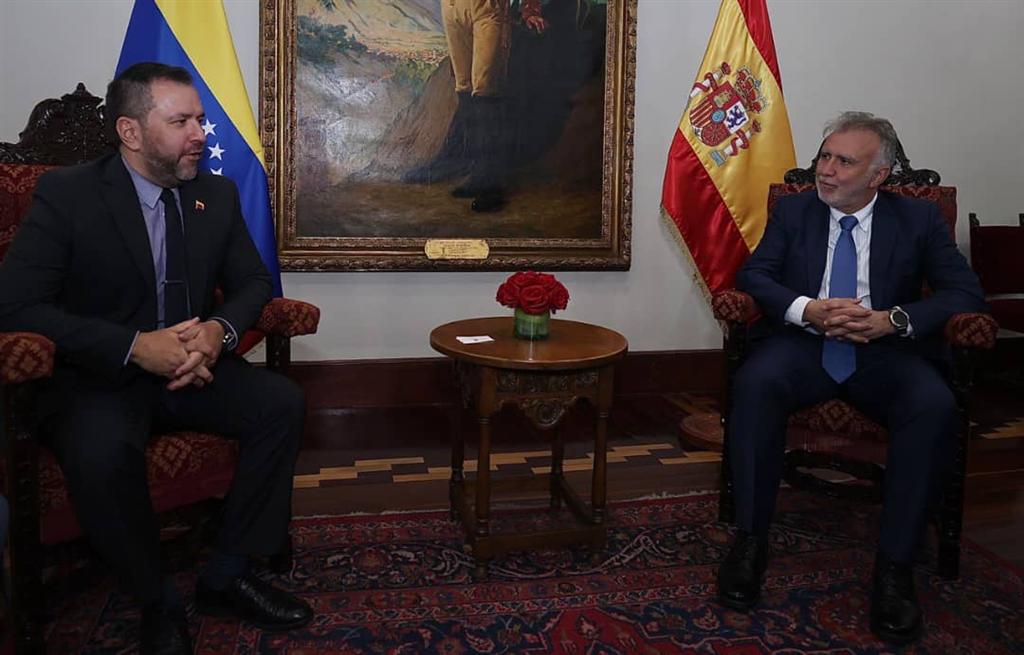 canciller-de-venezuela-recibio-a-presidente-de-canarias