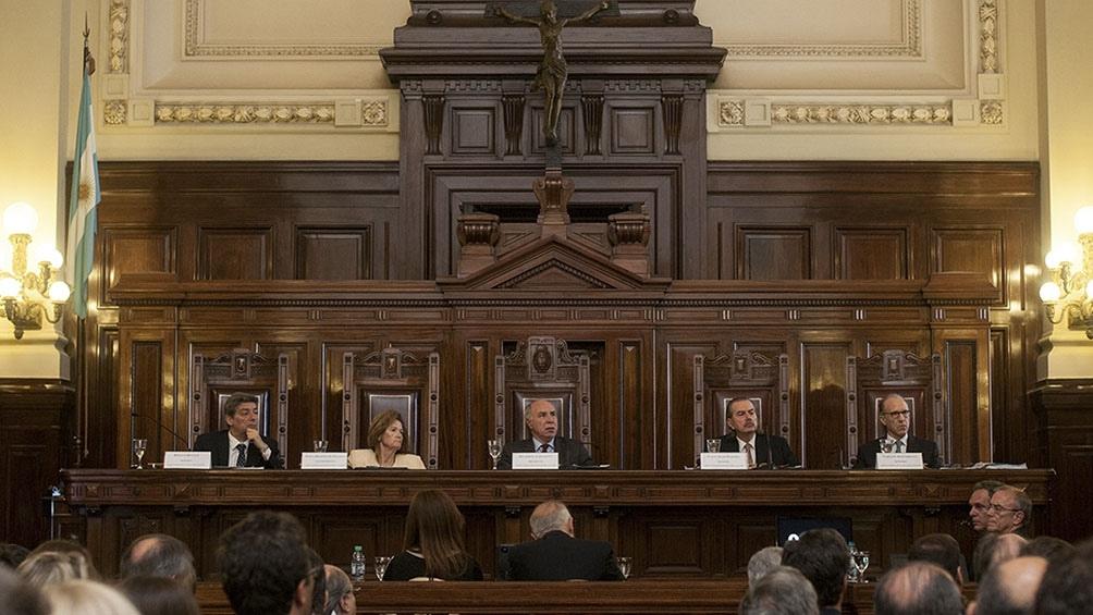 apoyan-juicio-politico-contra-corte-suprema-argentina