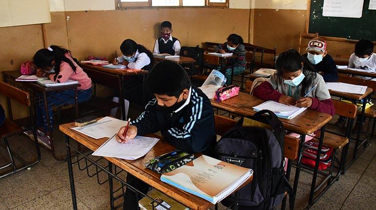 ministerio-de-educacion-de-guatemala-alista-curso-lectivo-2023