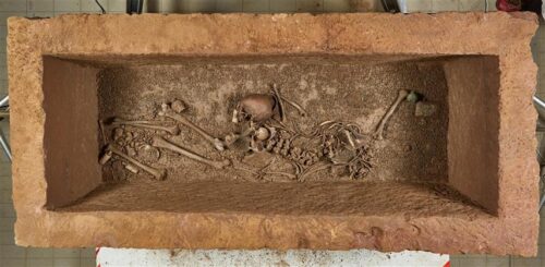 descubren-un-sarcofago-romano-en-la-franja-de-gaza