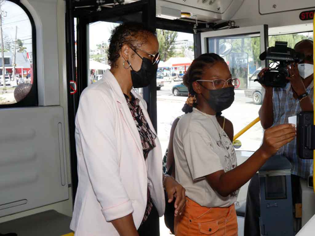 barbados-automatiza-sistema-de-pago-en-transporte-publico