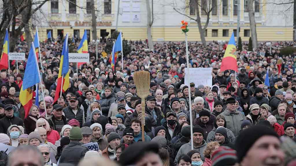 moldavos-se-manifiestan-contra-el-nuevo-gobierno